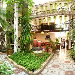 Mariposa Boutique - 5th Avenue Hotell